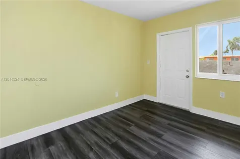 1430 NW 2nd Avenue Florida City FL 33034