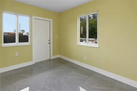 1430 NW 2nd Avenue Florida City FL 33034