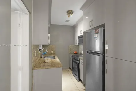 1379 NE 177th Street North Miami Beach FL 33162