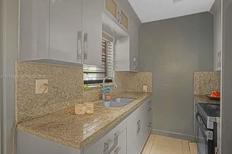 1379 NE 177th Street North Miami Beach FL 33162