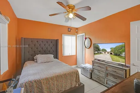 1379 NE 177th Street North Miami Beach FL 33162