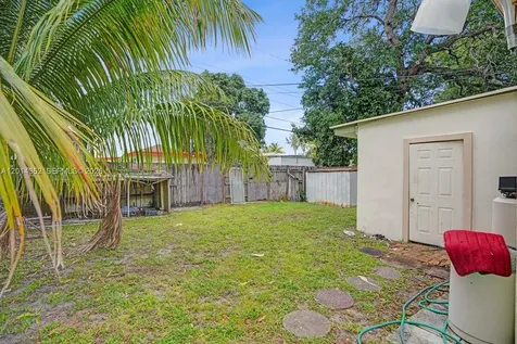1379 NE 177th Street North Miami Beach FL 33162