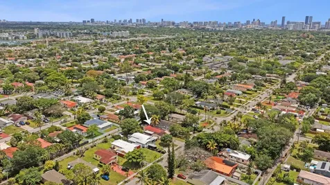 1379 NE 177th Street North Miami Beach FL 33162