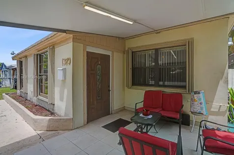 1379 NE 177th Street North Miami Beach FL 33162