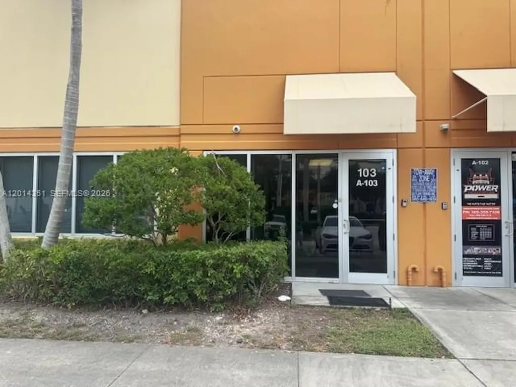 12601 NW 115th Avenue Medley FL 33178