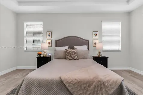8915 W Watercrest Circle W Parkland FL 33076