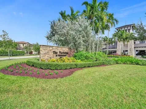 8915 W Watercrest Circle W Parkland FL 33076