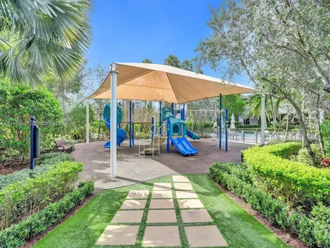 8915 W Watercrest Circle W Parkland FL 33076