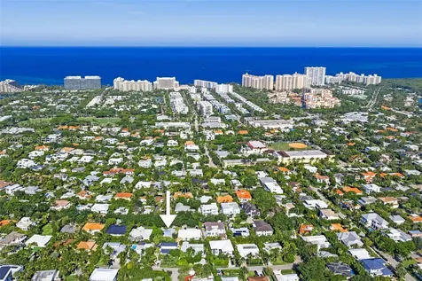 512 Warren Lane Key Biscayne FL 33149