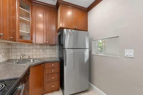 376 W 14th Street Riviera Beach FL 33404