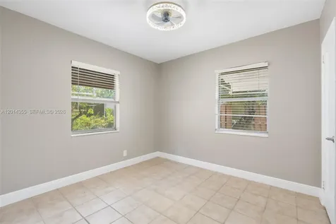 376 W 14th Street Riviera Beach FL 33404