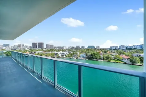 9201 E Bay Harbor Bay Harbor Islands FL 33154