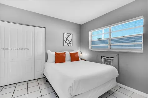 105 SW 5th Court Dania Beach FL 33004