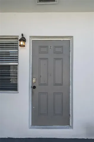 105 SW 5th Court Dania Beach FL 33004