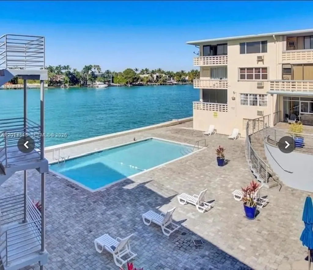 6484 Indian Creek Miami Beach FL 33141