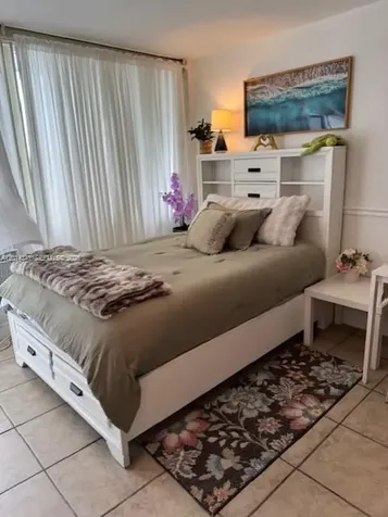 6484 Indian Creek Miami Beach FL 33141