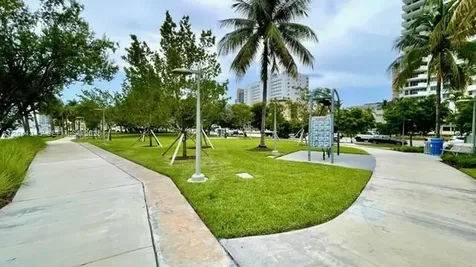 6484 Indian Creek Miami Beach FL 33141