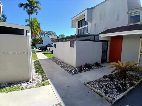 15820 SW 91st Court Palmetto Bay FL 33157