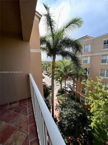 19655 E Country Club Drive Aventura FL 33180