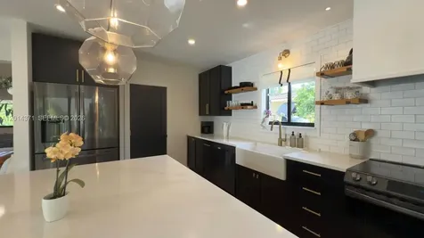 3261 SW 16th Lane Miami FL 33145