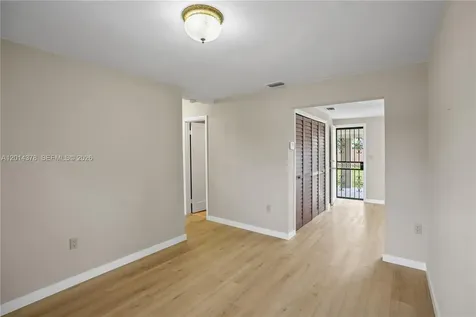 9930 SW 40th Terrace Miami FL 33165