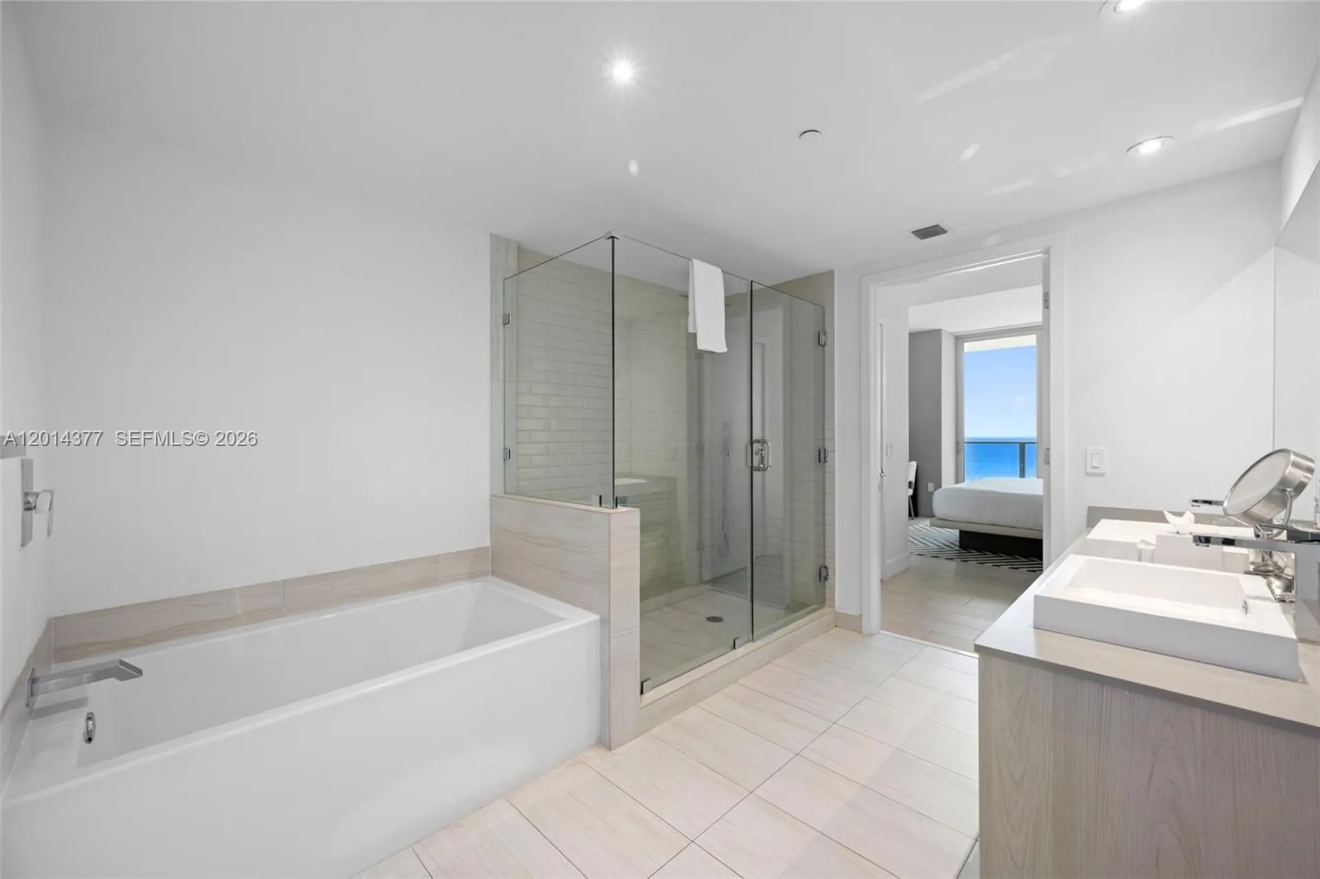 4010 S Ocean Drive Hollywood FL 33019