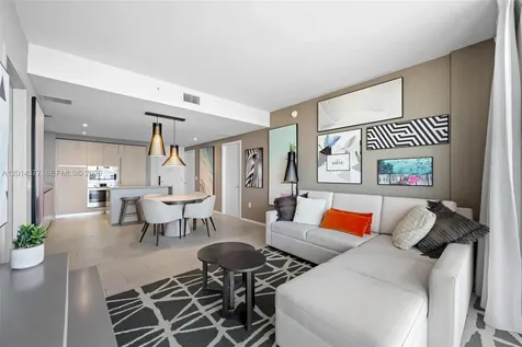 4010 S Ocean Drive Hollywood FL 33019
