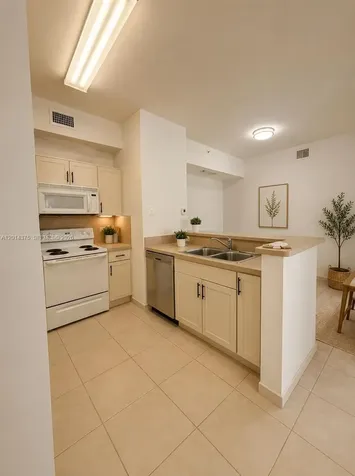 7280 NW 114th Avenue Doral FL 33178