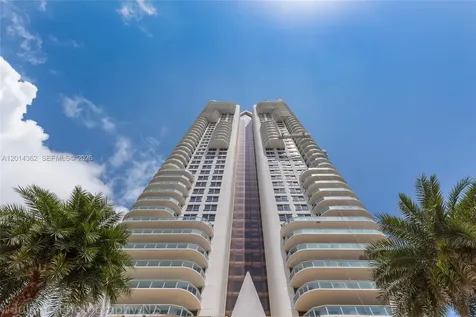 6365 Collins Avenue Miami Beach FL 33141