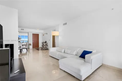 6365 Collins Avenue Miami Beach FL 33141