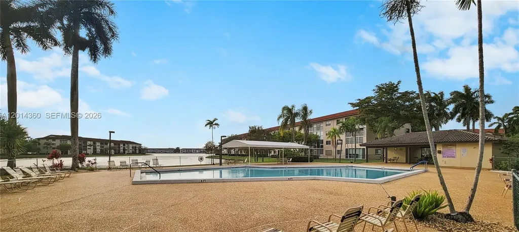 1300 SW 130th Avenue Pembroke Pines FL 33027