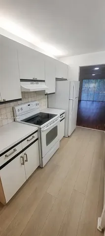 1300 SW 130th Avenue Pembroke Pines FL 33027