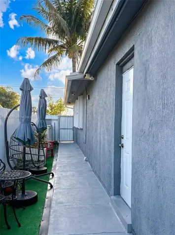 18901 NW 28th Place Miami Gardens FL 33056