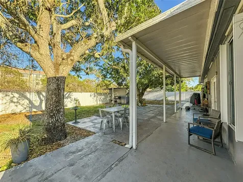 18901 NW 28th Place Miami Gardens FL 33056