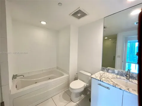 55 SE 6th Street Miami FL 33131