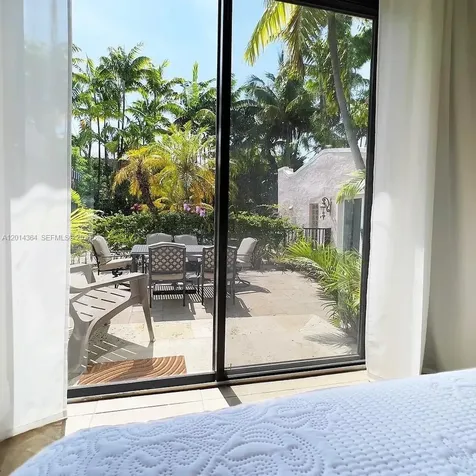 585 NE 66th Street Miami FL 33138