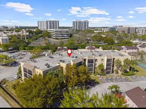 8005 Lake Drive Doral FL 33166