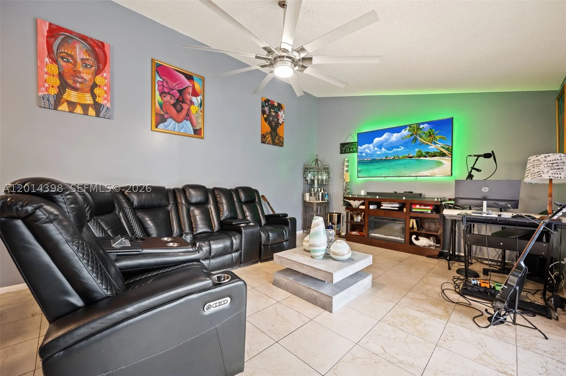 4582 Holly Lake Drive Lake Worth FL 33463