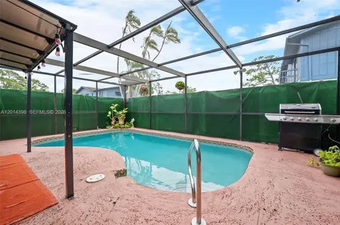 4582 Holly Lake Drive Lake Worth FL 33463