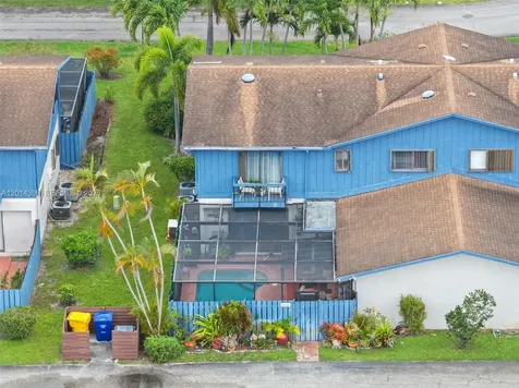 4582 Holly Lake Drive Lake Worth FL 33463