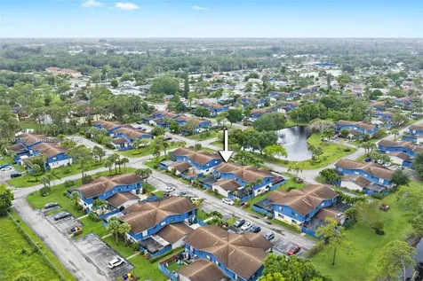 4582 Holly Lake Drive Lake Worth FL 33463