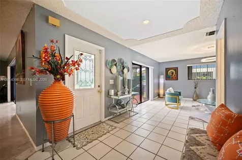 4582 Holly Lake Drive Lake Worth FL 33463