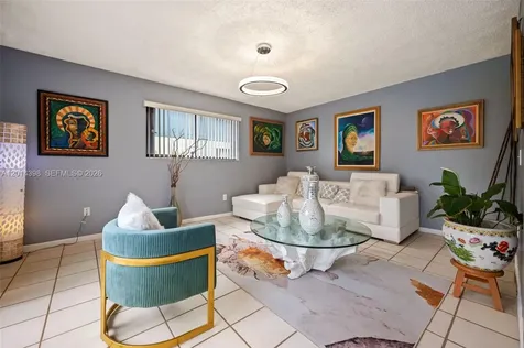 4582 Holly Lake Drive Lake Worth FL 33463