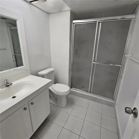 3070 NW 48th Terrace Lauderdale Lakes FL 33313