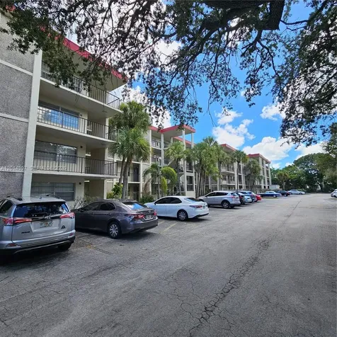 3070 NW 48th Terrace Lauderdale Lakes FL 33313