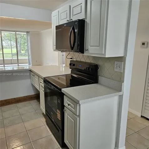 3070 NW 48th Terrace Lauderdale Lakes FL 33313