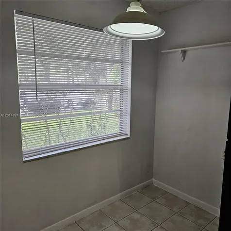 3070 NW 48th Terrace Lauderdale Lakes FL 33313