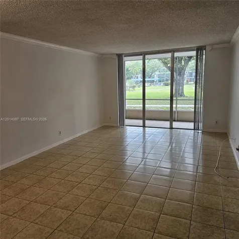 3070 NW 48th Terrace Lauderdale Lakes FL 33313