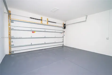 10381 NW 67th Terrace Doral FL 33178