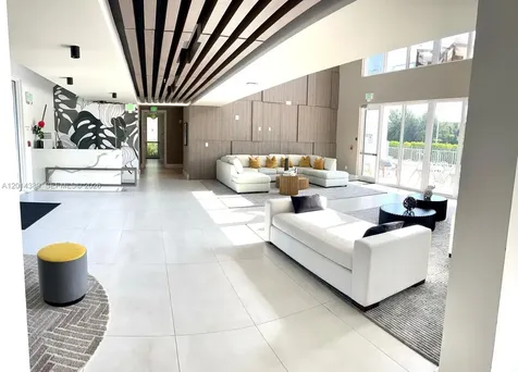10381 NW 67th Terrace Doral FL 33178